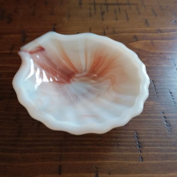 Vintage Akro Agate  Seashell Shape  Dish ￼Brown Ombre Ashtray, Jewelry Holder - Picture 5 of 9